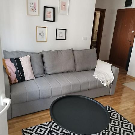 Apartman Kardas Vrnjacka Banja Exterior photo