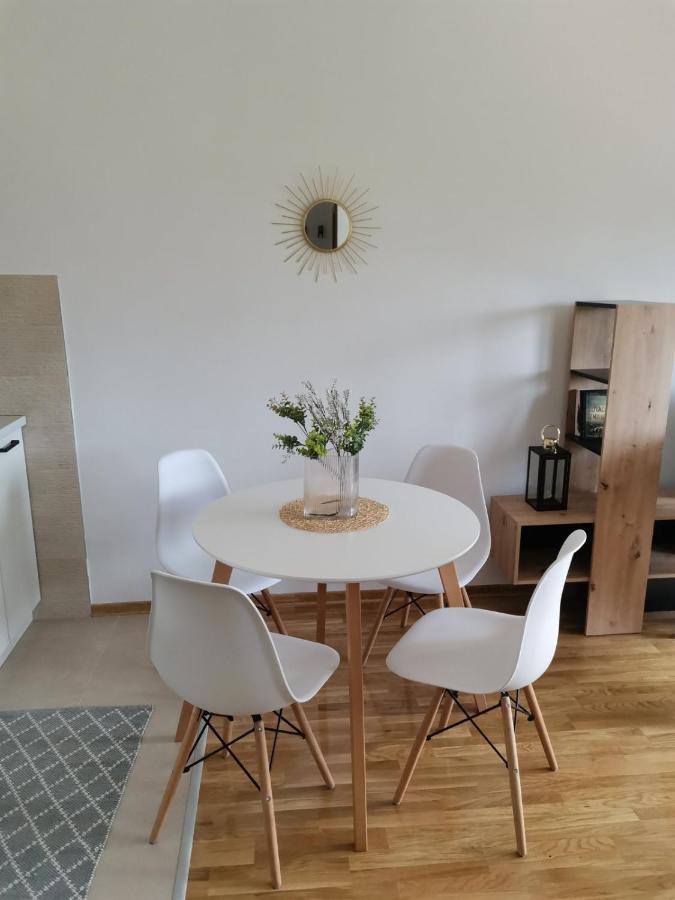 Apartman Kardas Vrnjacka Banja Exterior photo