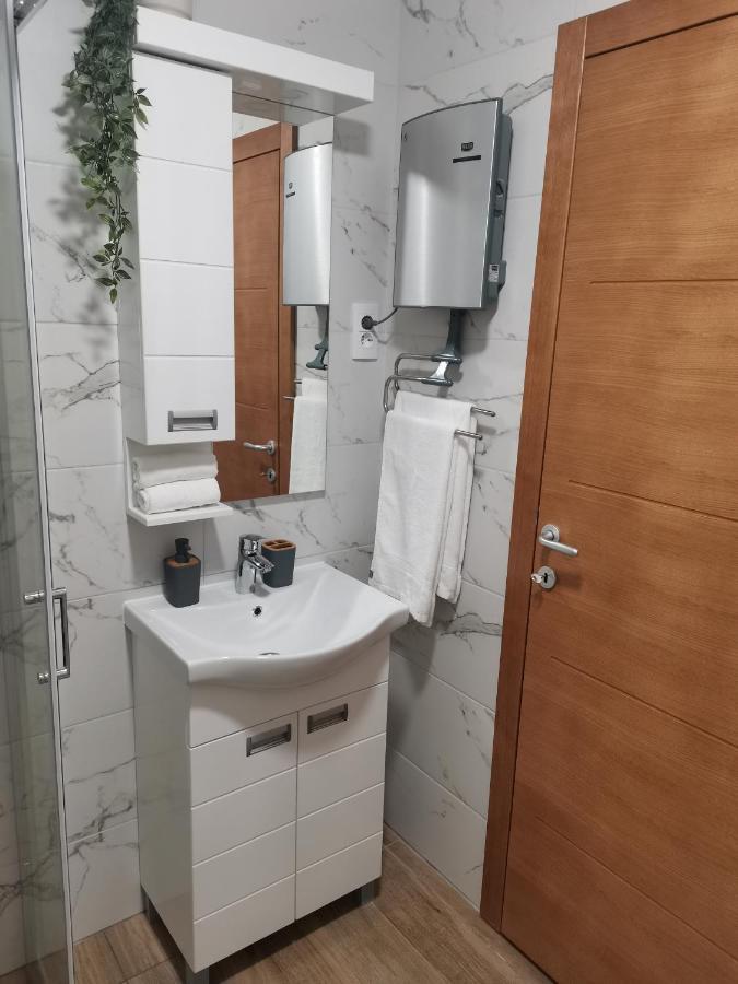 Apartman Kardas Vrnjacka Banja Exterior photo